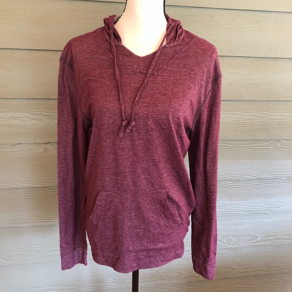 American Rag Top Blouse hoodie hooded pocket shirt